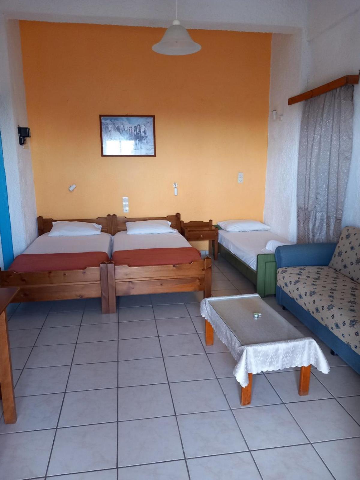 קרטרוס Antikristo Rooms מראה חיצוני תמונה