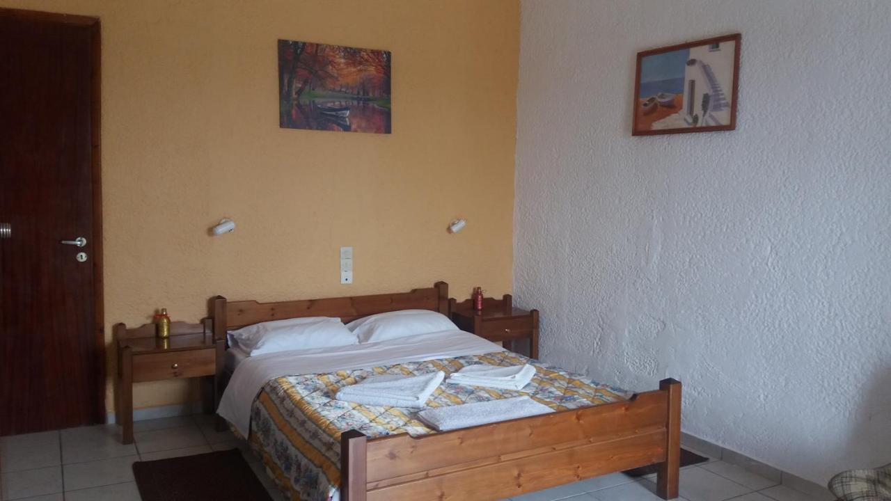 קרטרוס Antikristo Rooms מראה חיצוני תמונה